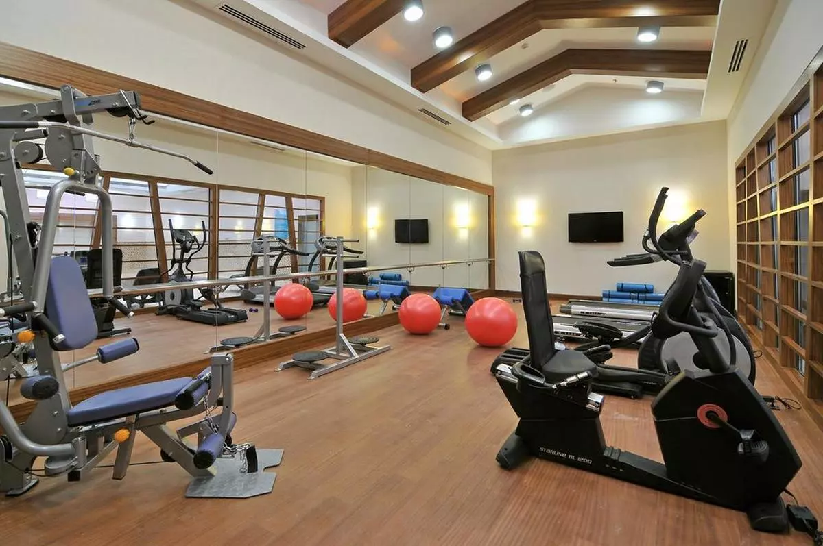 DOUBLE TREE BY HILTON GYM (Copy).jpg